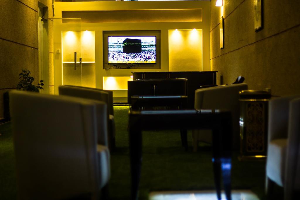 Rest Night Serviced Apartments- Alhamra Riyadh Exteriör bild The interior of the lounge