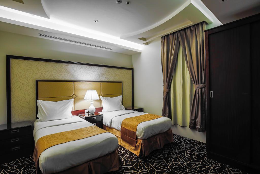 Rest Night Serviced Apartments- Alhamra Riyadh Exteriör bild Deluxe Room