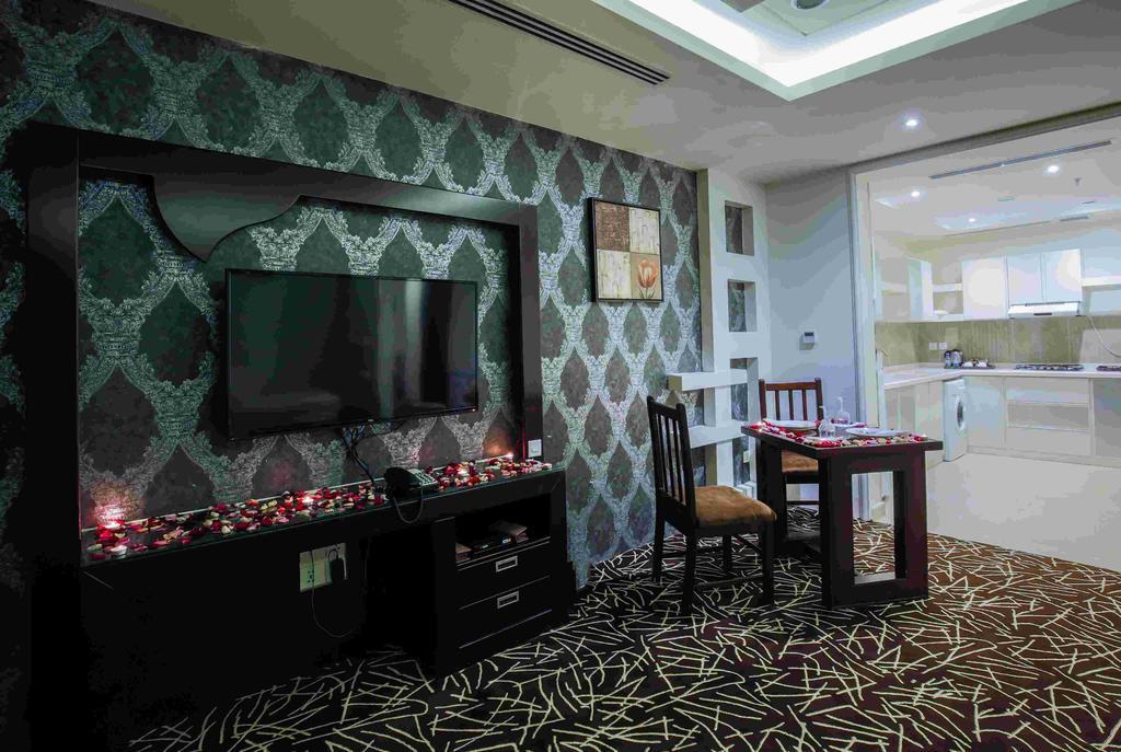 Rest Night Serviced Apartments- Alhamra Riyadh Exteriör bild A suite at the hotel