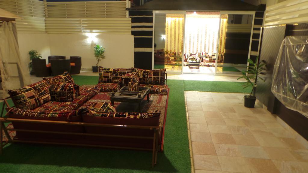 Rest Night Serviced Apartments- Alhamra Riyadh Exteriör bild A majlis